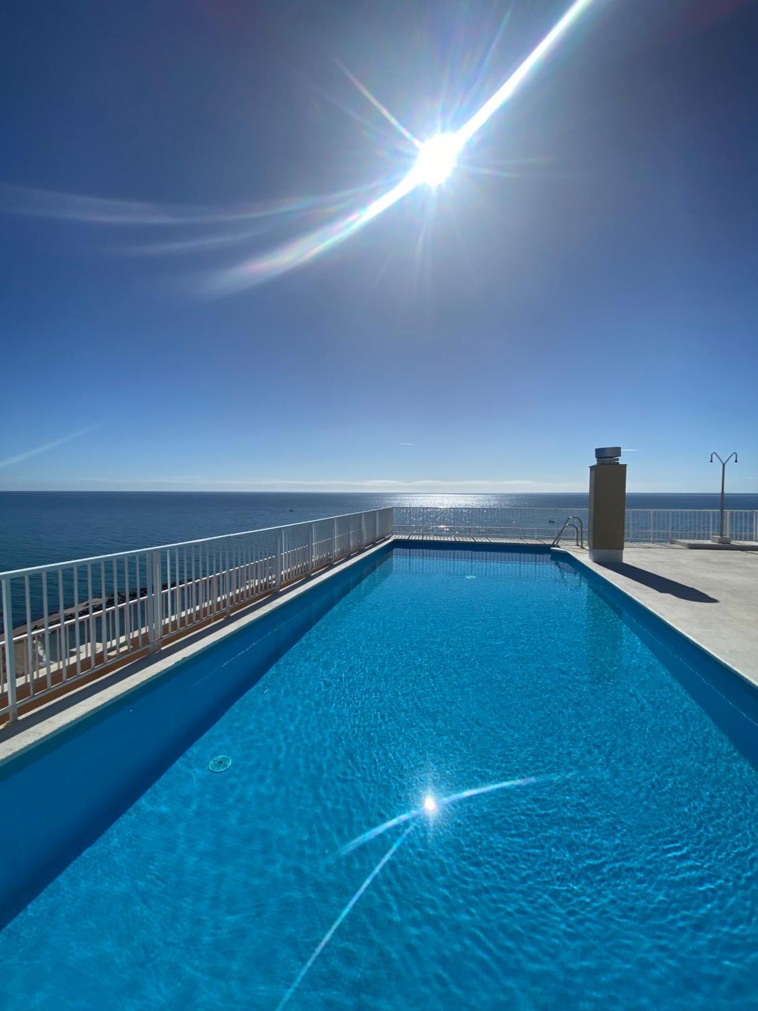 Marbella Beachfront Edificio Mayoral Primera Linea De Playa Y Centro Ciudad Con Barco Opcional Eksteriør bilde